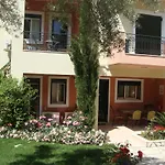 Philippos 2*