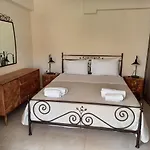 Aparthotel Philippos 2*