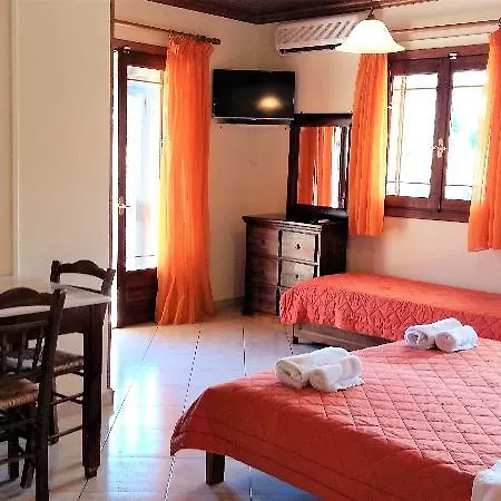 アパートホテル Philippos 2*