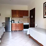 Philippos 2* ניקיאנה