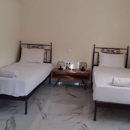 Philippos 公寓式酒店 2*