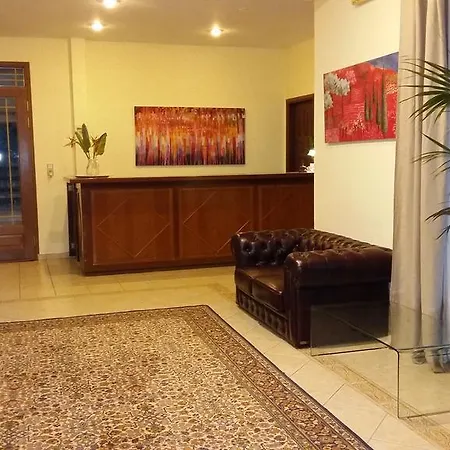 Hotel apartamentowy Philippos 2*
