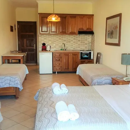 Philippos Aparthotel 2*